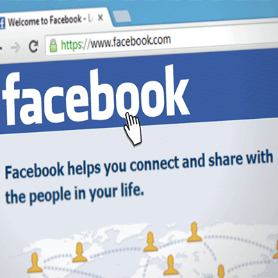 Acquires Facebook.com Domain Name